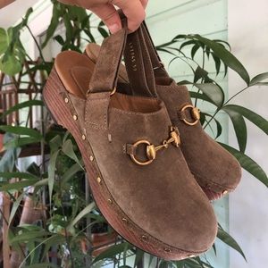 GUCCI Amstel Suede Clogs
